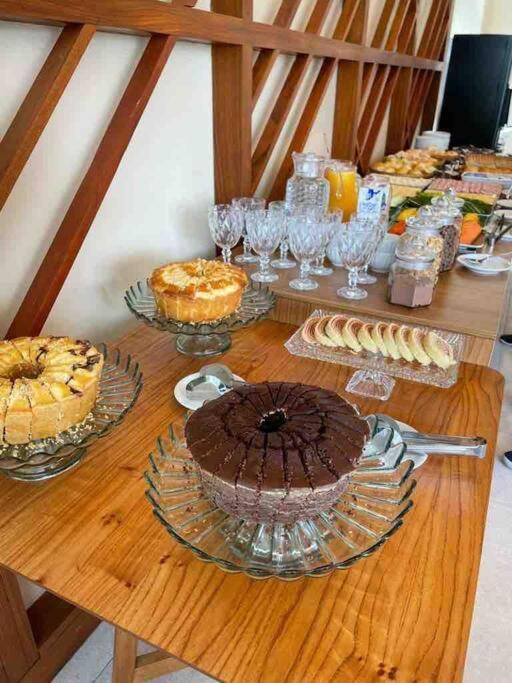 Flat Em Muro Alto Com Piscina, Ar-condicionado E Cozinha Equipada *