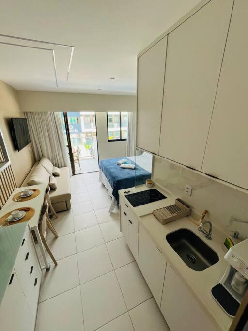 Flat Em Muro Alto Com Piscina, Ar-condicionado E Cozinha Equipada *