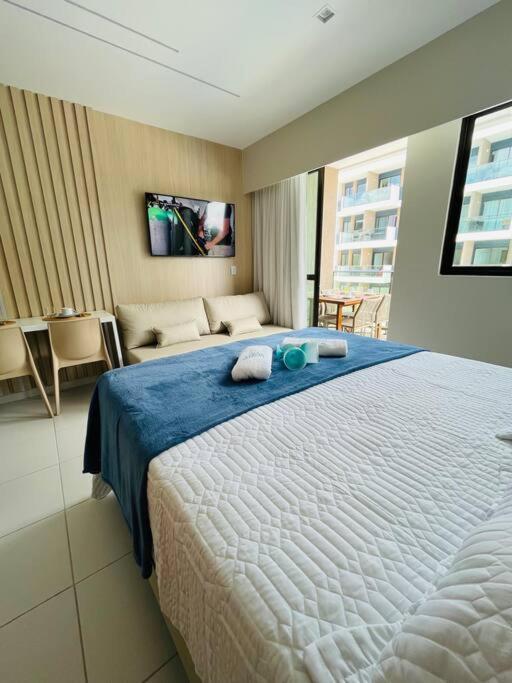 Flat Em Muro Alto Com Piscina, Ar-condicionado E Cozinha Equipada *